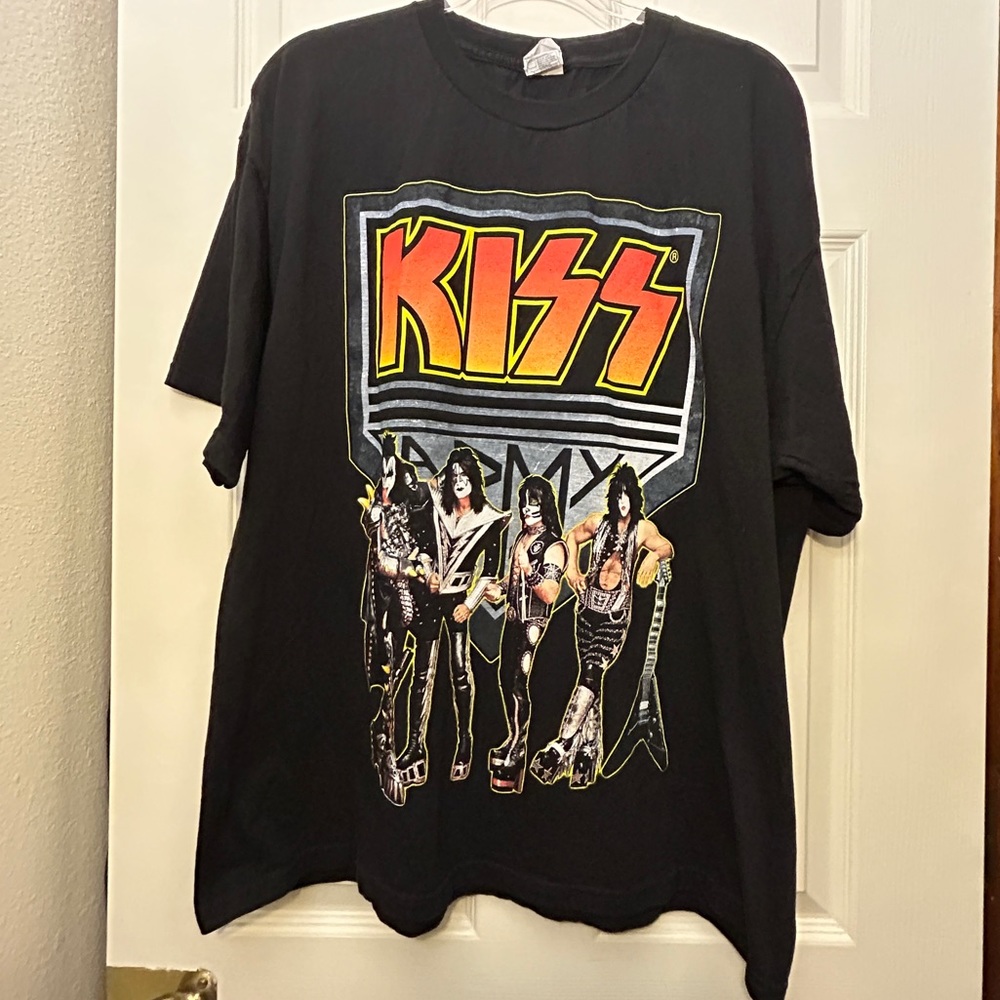 Kiss T-shirt
